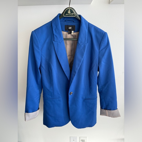 H&M Blazer - Picture 1 of 5